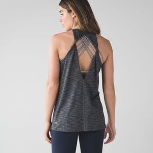 Lululemon Trapeze Twist Tank Size 4